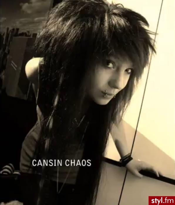 Cansin Chaos - EMO Alternatywne Średnie Fryzury