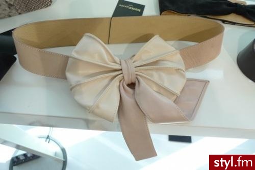Paski Dodatki Moda