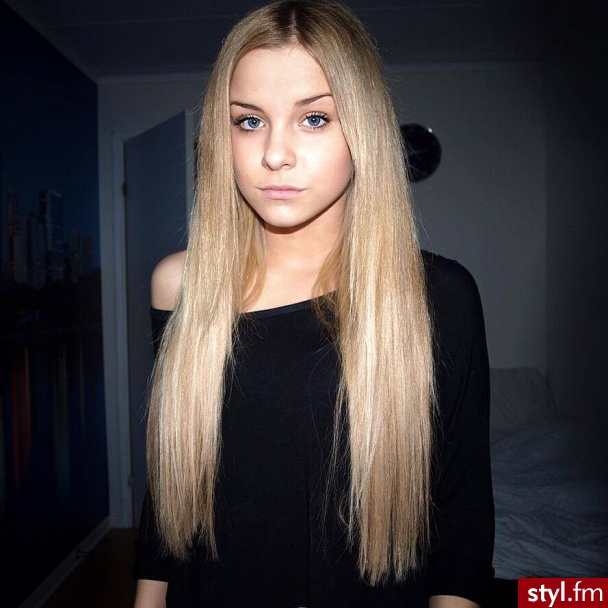 Blond Rozpuszczone Proste Na co dzień Długie Fryzury