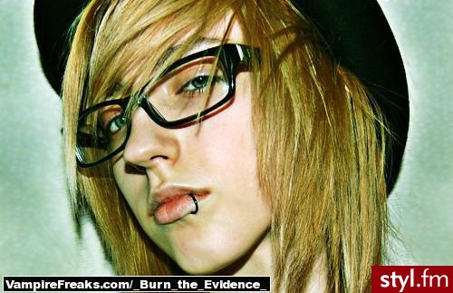 EMO Alternatywne Średnie Fryzury