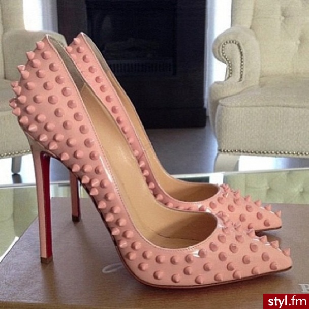 Szpilki Buty Moda