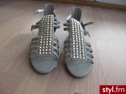 Pozostałe Buty Moda
