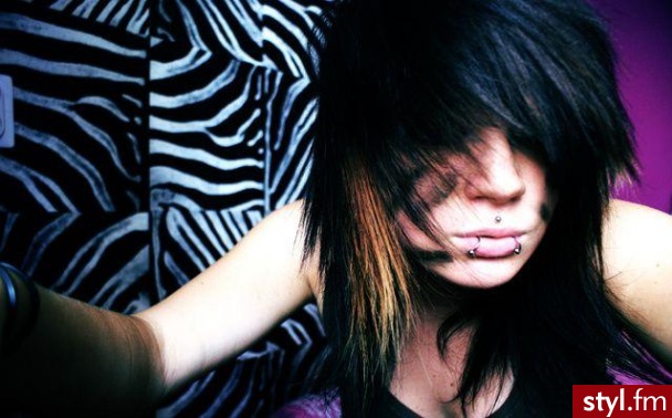 EMO Alternatywne Średnie Fryzury