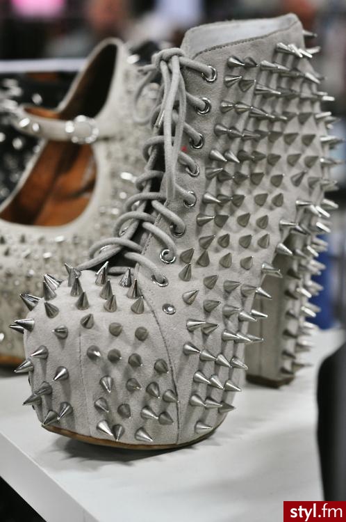 Pozostałe Buty Moda