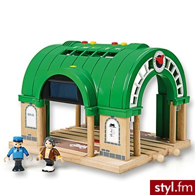 Brio Mówiący Dworzec Kolejowy (33655) - Dziecko