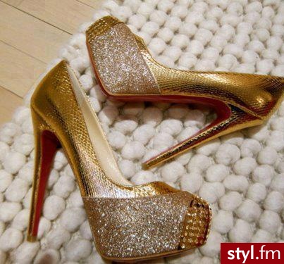 Szpilki Buty Moda
