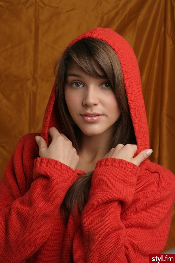 Średnie Fryzury