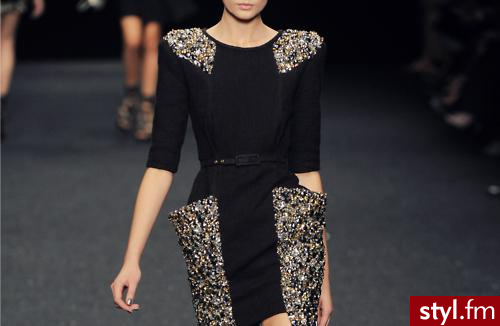 Sukienki Moda