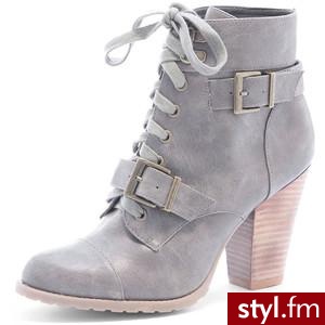 GREY BOOTS*** - Polyvore. Pobrano ze strony: http://www.polyvore.com/grey_boots/collection?id=643816 - Pozostałe Buty Moda