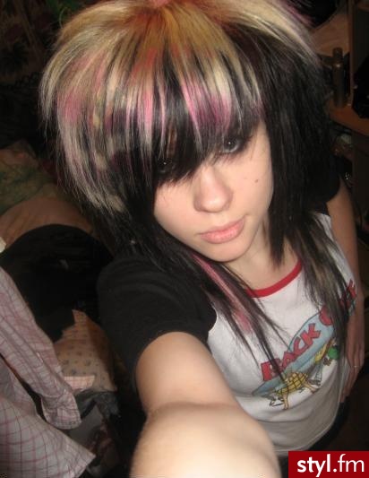 EMO Alternatywne Średnie Fryzury