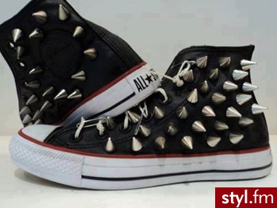 marka Convers z cwiekami :) - Trampki Buty Moda