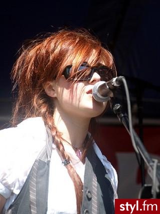 Średnie Fryzury