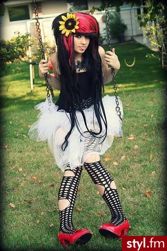 EMO Alternatywne Średnie Fryzury