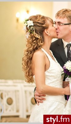 Blond Rozpuszczone Kręcone Ślubne Długie Fryzury