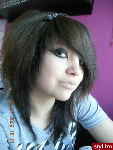 EMO Alternatywne Średnie Fryzury
