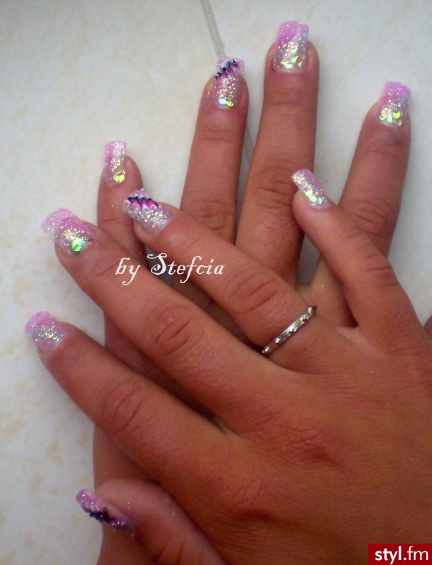 źródło : http://nailsofdreams.blog.onet.pl/ - Paznokcie