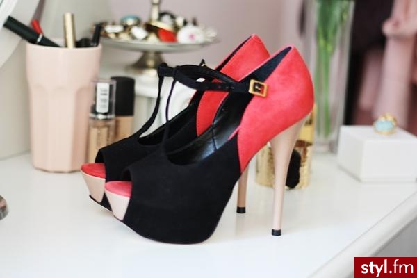 Szpilki Buty Moda