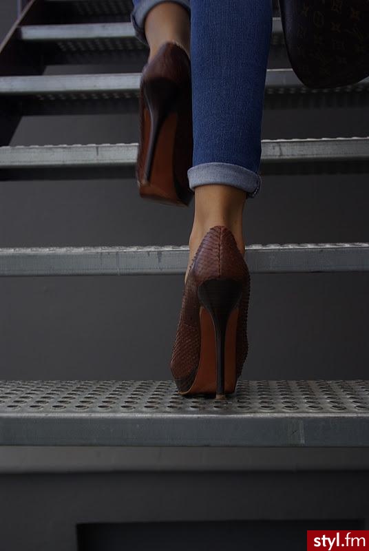 Szpilki Buty Moda