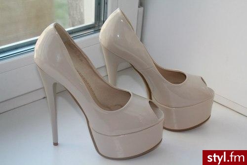 Szpilki Buty Moda