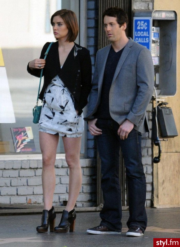Jessica Stroup - Moda uliczna Inne Moda