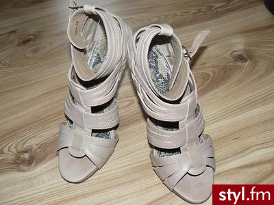 Pozostałe Buty Moda