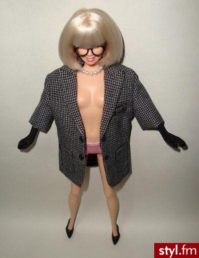 kolekcja lalek Barbie, które powstały na podobieństwo GaGi. Każda z nich jest ubrana w miniaturkę stroju, w którym mogliśmy zobaczyć piosenkarkę. - Misz-masz