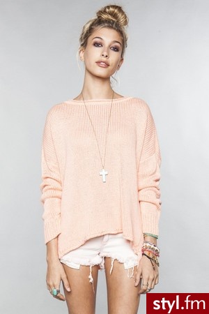 Swetry Ciuchy Moda