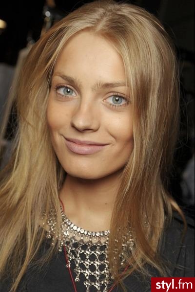Blond Rozpuszczone Proste Na co dzień Długie Fryzury