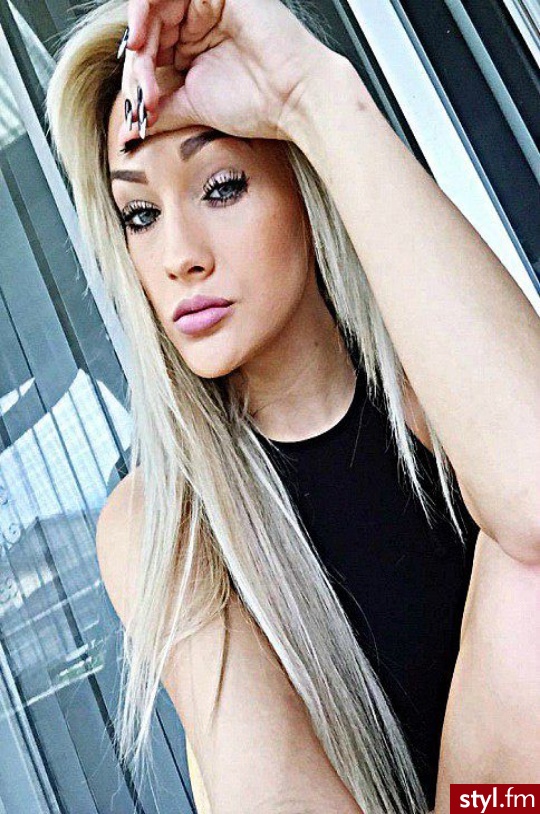 Blond Rozpuszczone Proste Na co dzień Długie Fryzury