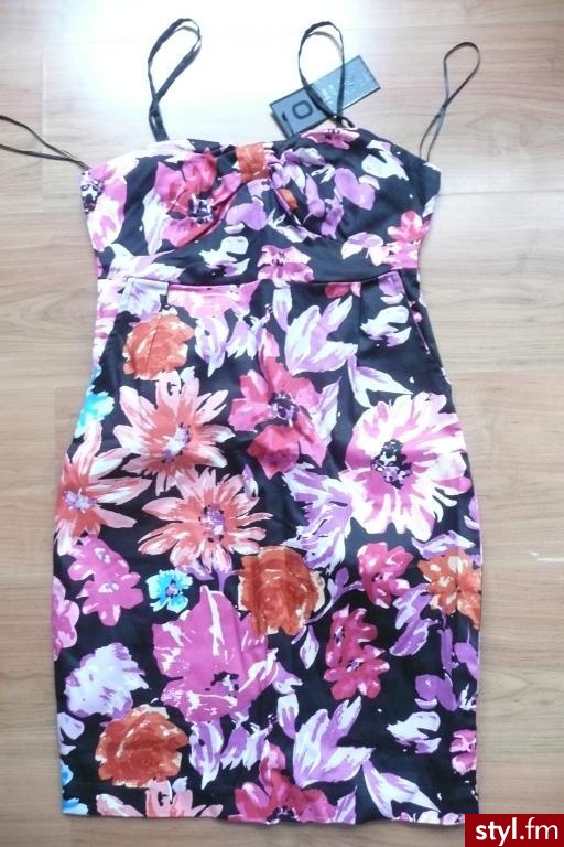 Poluję na taką ;p - Pozostałe Ciuchy Moda