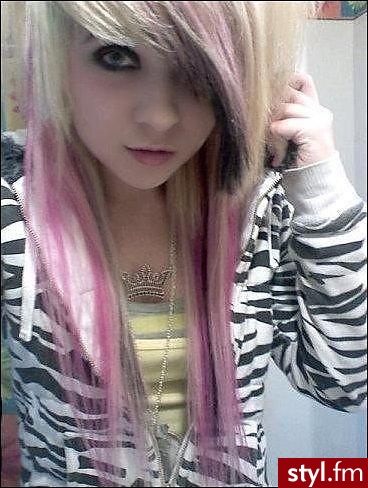 EMO Alternatywne Średnie Fryzury