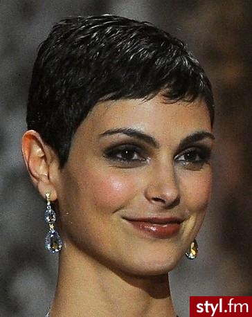 Morena Baccarin - Krótkie Fryzury