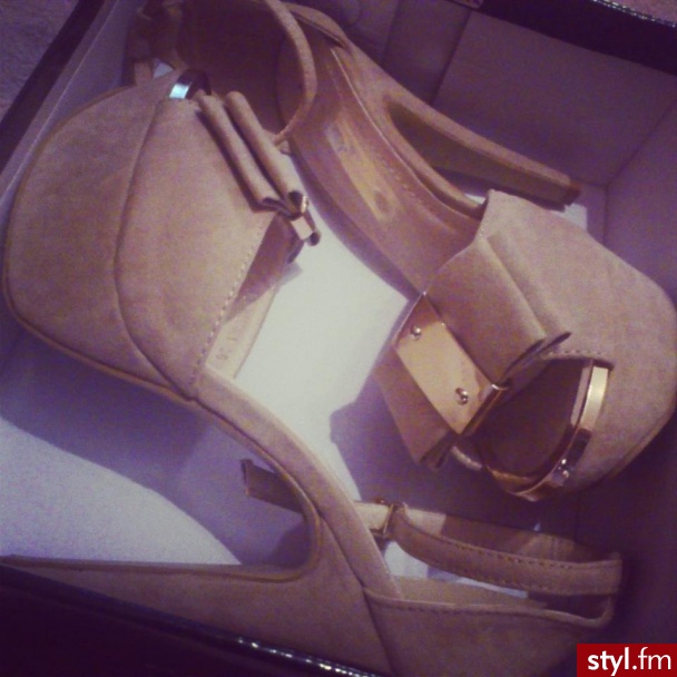 Szpilki Buty Moda