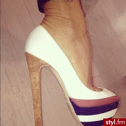 Szpilki Buty Moda