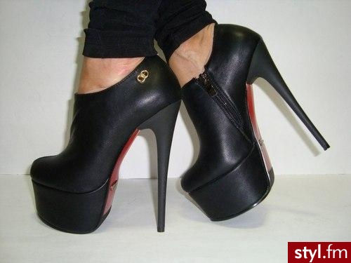 Pozostałe Buty Moda