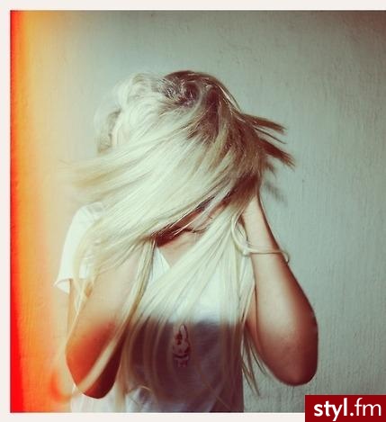 Blond Rozpuszczone Proste Na co dzień Długie Fryzury