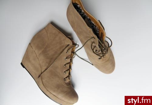 Pozostałe Buty Moda