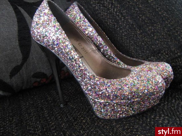 Szpilki Buty Moda