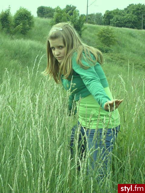 Średnie Fryzury