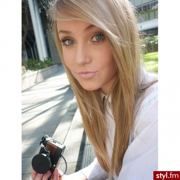 Blond Rozpuszczone Proste z grzywką Na co dzień Długie Fryzury