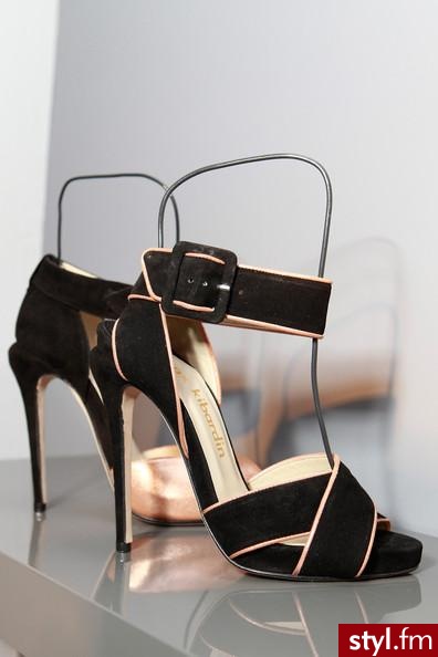 Sandały Buty Moda