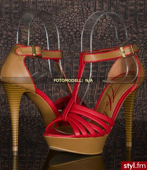 Szpilki Buty Moda