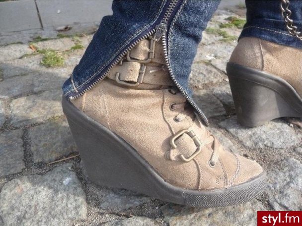 Pozostałe Buty Moda