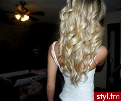 Blond Rozpuszczone Kręcone Na co dzień Długie Fryzury