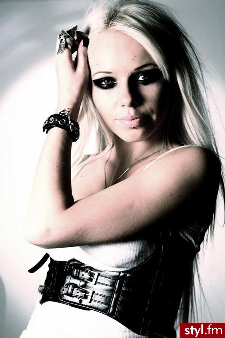 kerli - Makijaże