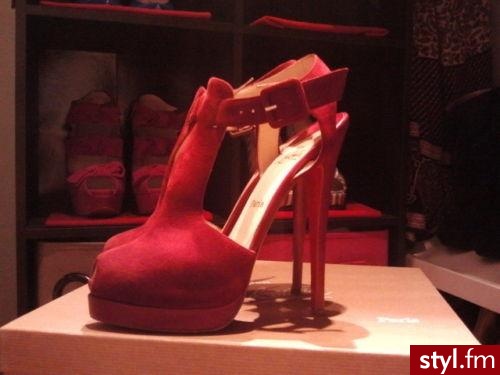 Pozostałe Buty Moda
