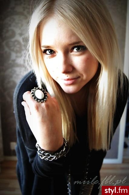 Blond Rozpuszczone Proste Na co dzień Długie Fryzury