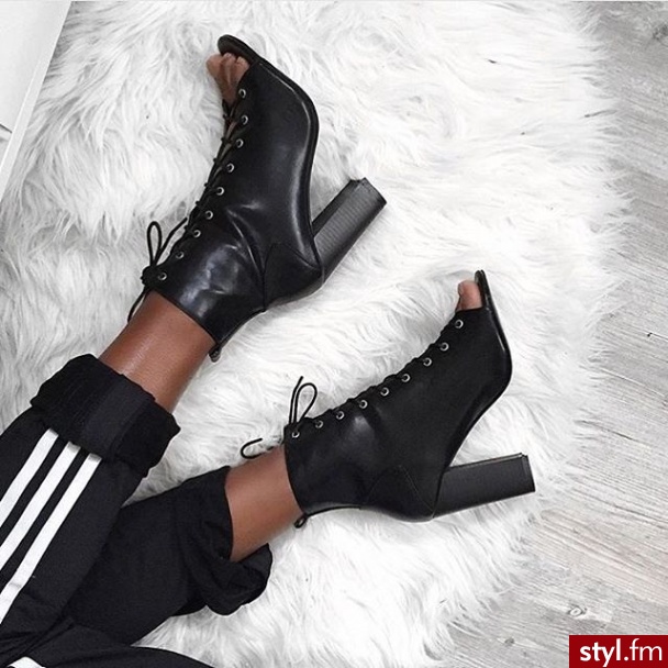 Sandały Buty Moda