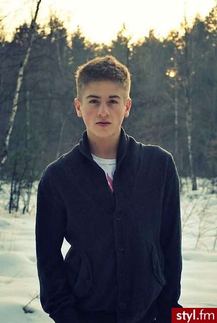 <3 . love - Średnie Męskie Fryzury