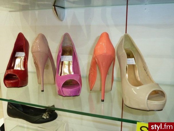 Szpilki Buty Moda